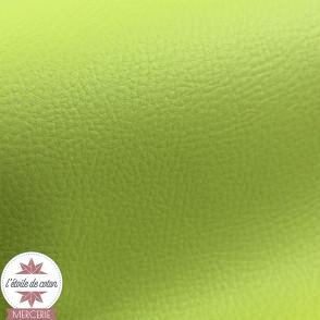 Simili cuir fin vert fenouil - coupon 50 x 70 cm
